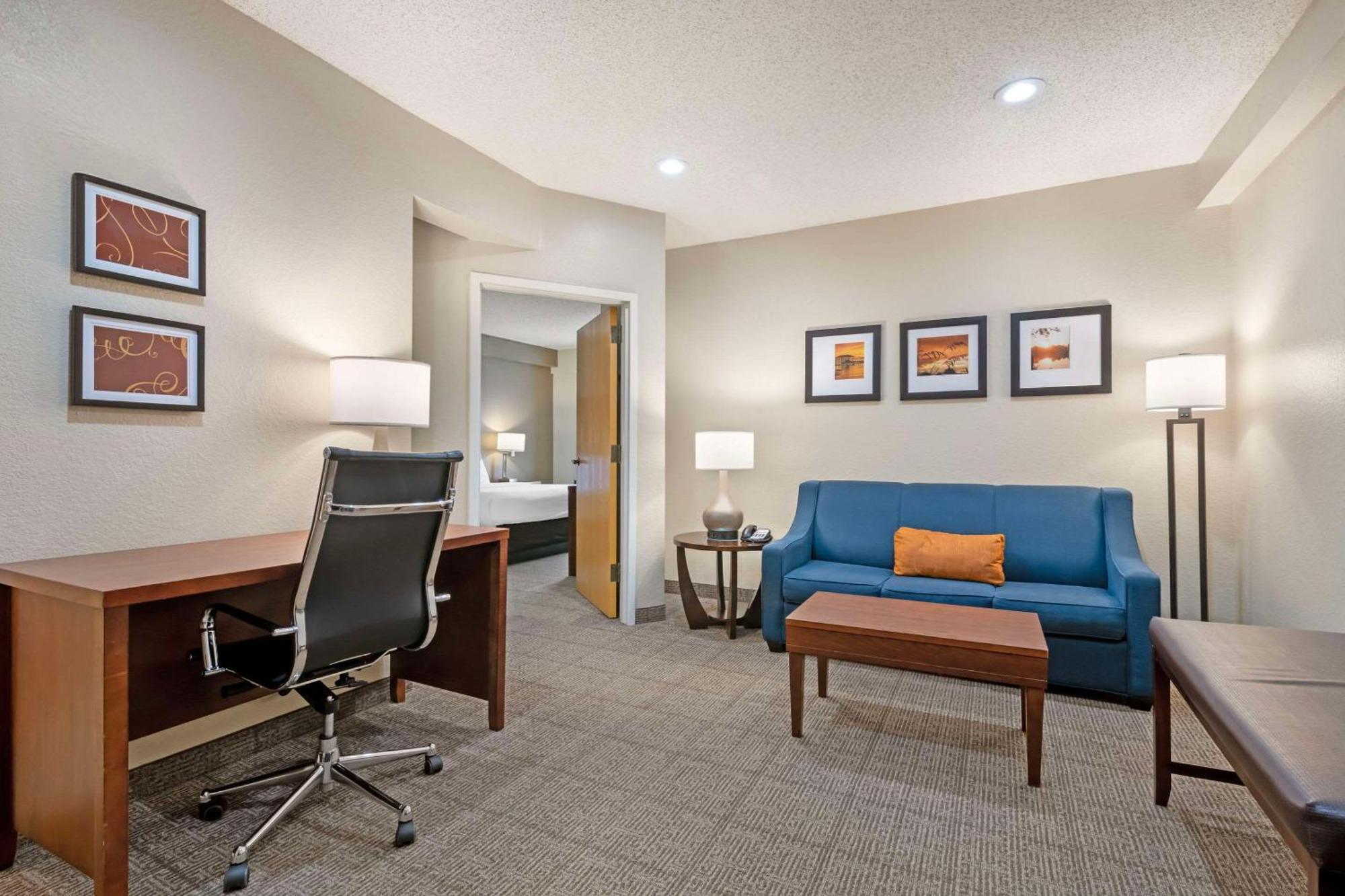 Comfort Suites Downtown Orlando Exterior foto