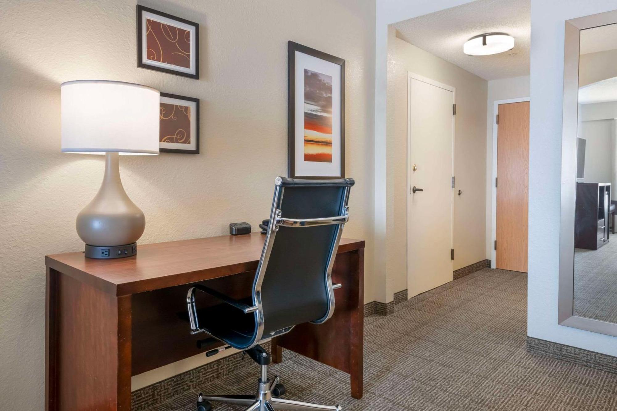 Comfort Suites Downtown Orlando Exterior foto